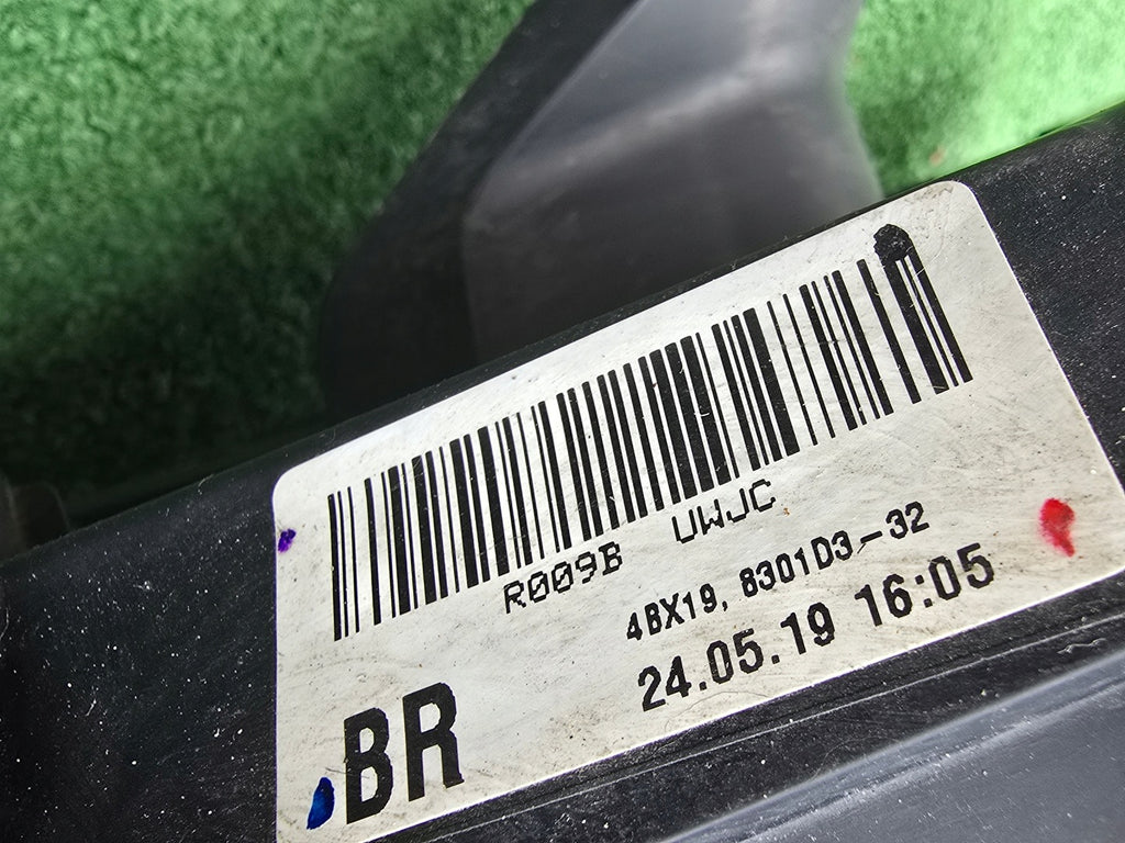 Frontscheinwerfer Mitsubishi Outlander III 8301D3-32 Full LED Rechts oder Links