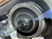 Laden Sie das Bild in den Galerie-Viewer, Frontscheinwerfer BMW E87 7181281-03 Xenon Links Scheinwerfer Headlight SCH9987746105eu