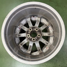 Load image into Gallery viewer, 1x Alufelge 18 Zoll 8.0" 5x112 40ET Glanz Silber 8W0601025H Audi Rim Wheel FEL8854460283bw