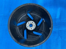 Load image into Gallery viewer, 1x Alufelge 21 Zoll 9.0" 5x112 11A601025K VW Id.4 Rim Wheel FEL7414745405mu