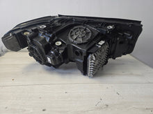 Laden Sie das Bild in den Galerie-Viewer, Frontscheinwerfer BMW G30 7439193-04 LED Links Scheinwerfer Headlight SCH1887677200as