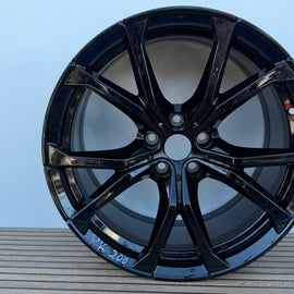 1x Alufelge 19 Zoll 10.0