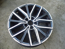 Load image into Gallery viewer, 1x Alufelge 18 Zoll 7.5" 5x112 50ET Glanz Schwarz 6891179 BMW 1 Rim Wheel FEL9705785704nn