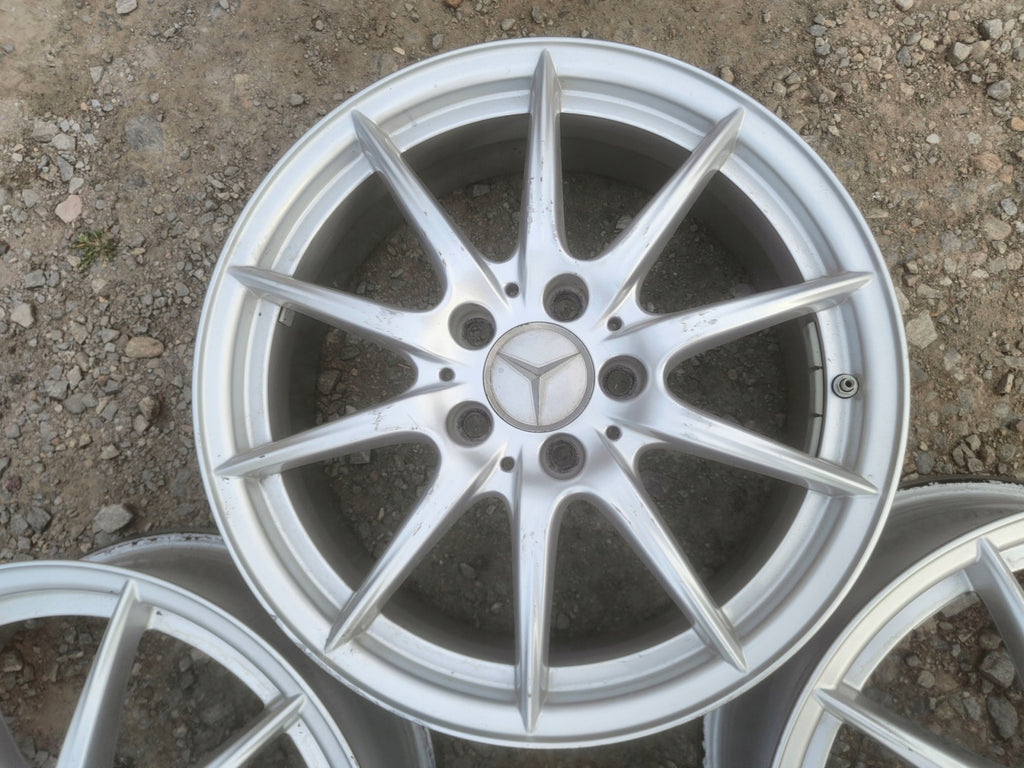 4x Alufelge 17 Zoll 6.5" 5x112 49ET Glanz Silber A2464010102 Mercedes-Benz FEL6698272777in