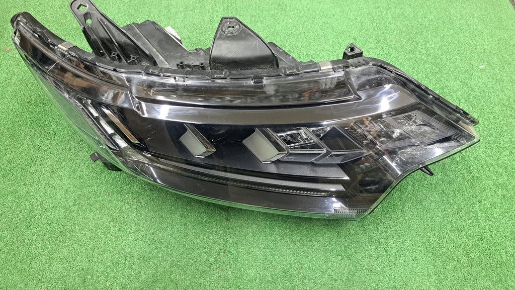 Frontscheinwerfer Mitsubishi Outlander III 8301D3-32 Full LED Rechts Headlight