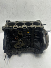 Laden Sie das Bild in den Galerie-Viewer, Motor Fiat Renault Talento Trafic III M9R710 2.0 DCI 90TKm Diesel Unkomplett
