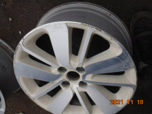 Load image into Gallery viewer, 1x Alufelge 17 Zoll 7.0&quot; 4x100 44ET Glanz Schwarz 403008014 Mg Captur Clio 1