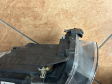 Laden Sie das Bild in den Galerie-Viewer, Frontscheinwerfer BMW F11 F10 7424152 Xenon Rechts Scheinwerfer Headlight SCH2779115005kz