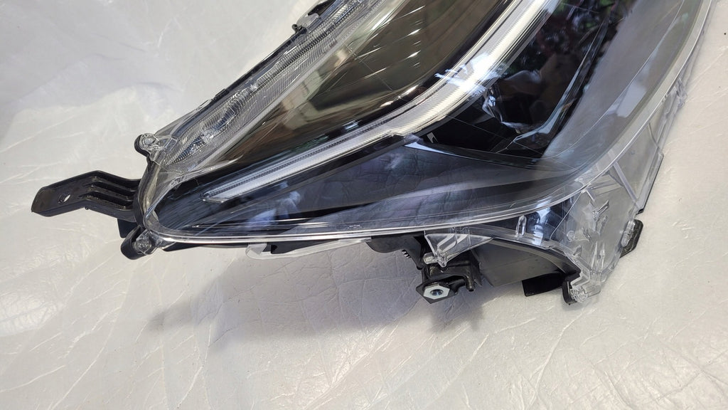 Frontscheinwerfer Toyota Yaris Cross Rechts Scheinwerfer Headlight SCH9247709482fp