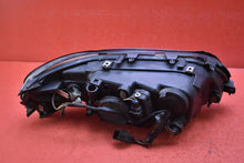 Load image into Gallery viewer, Frontscheinwerfer Volvo V70 30698835 Links Scheinwerfer Headlight SCH5817582998ve