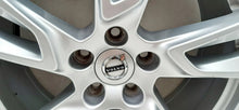 Load image into Gallery viewer, 1x Alufelge 18 Zoll 7.5" 5x108 50ET Glanz Silber 31362866 Volvo V90 Xc60 Ii FEL5685086486ln
