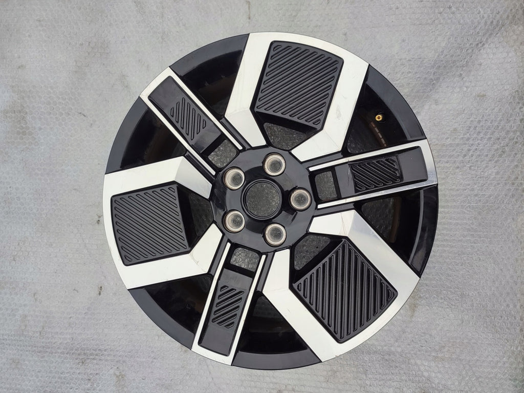 1x Alufelge 18 Zoll 6.5" 5x114.3 38ET 403007326R Renault E-Tech Rim Wheel FEL4853814637tv