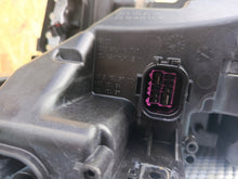 Laden Sie das Bild in den Galerie-Viewer, Frontscheinwerfer Audi E-Tron 4KE941040 Full LED Rechts Scheinwerfer Headlight