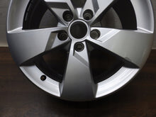 Load image into Gallery viewer, 1x Alufelge 17 Zoll 7.0&quot; 5x112 47ET 8S0601025 Audi Tt Rim Wheel