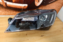 Laden Sie das Bild in den Galerie-Viewer, Frontscheinwerfer Skoda Superb III 3V1941015 1ZS01193921 Xenon Links Headlight SCH3650065312ss