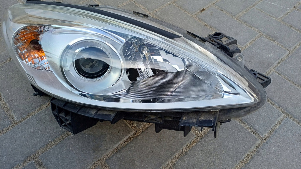 Frontscheinwerfer Mazda 5 Cw Rechts Scheinwerfer Headlight SCH7781384561gy
