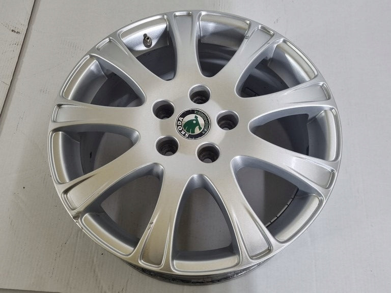 1x Alufelge 17 Zoll 7.0" 5x112 54ET 1Z0601025G Skoda Octavia Rim Wheel