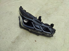 Laden Sie das Bild in den Galerie-Viewer, Frontscheinwerfer Toyota Corolla 81110-02T31-00 Rechts Scheinwerfer Headlight SCH6084527012qq