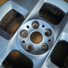 Laden Sie das Bild in den Galerie-Viewer, 1x Alufelge 16 Zoll 6.5" 5x112 47ET 5A3E635 Mini Rim Wheel FEL1760269169bf
