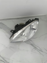 Load image into Gallery viewer, Frontscheinwerfer Mercedes-Benz W245 A1698207761 Links Scheinwerfer Headlight SCH1044777033mc