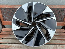 Load image into Gallery viewer, 1x Alufelge 19 Zoll 8.0" 5x112 45ET Glanz Schwarz 11A601025M VW Id.4 Rim Wheel FEL4161967675gp