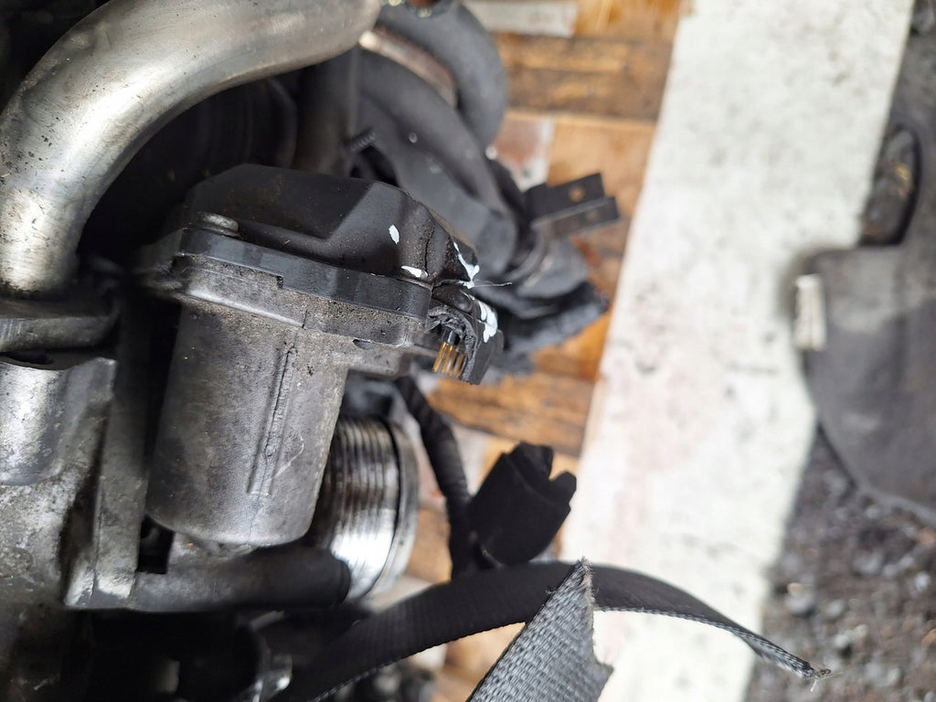 Motor Audi Seat Skoda VW CBA VOLKSWAGEN 2.0 TDI Diesel Engine Unkomplett