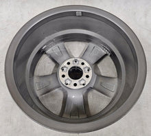 Load image into Gallery viewer, 1x Alufelge 17 Zoll 7.0&quot; 5x112 48,5ET A2054010800 Mercedes-Benz A205 Rim Wheel