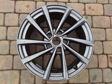 Laden Sie das Bild in den Galerie-Viewer, 1x Alufelge 17 Zoll 7.0" 5x112 49ET Rim Wheel FEL5654793057ab