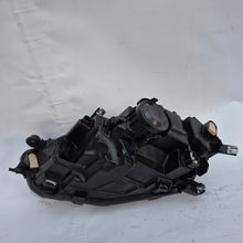 Laden Sie das Bild in den Galerie-Viewer, Frontscheinwerfer VW Polo 2G1941006D Rechts Scheinwerfer Headlight SCH2923672251an