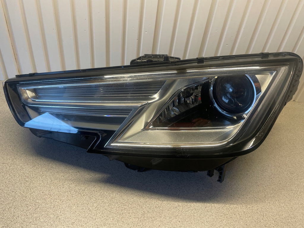 Frontscheinwerfer Audi A4 B9 8W0941005 Xenon Links Scheinwerfer Headlight