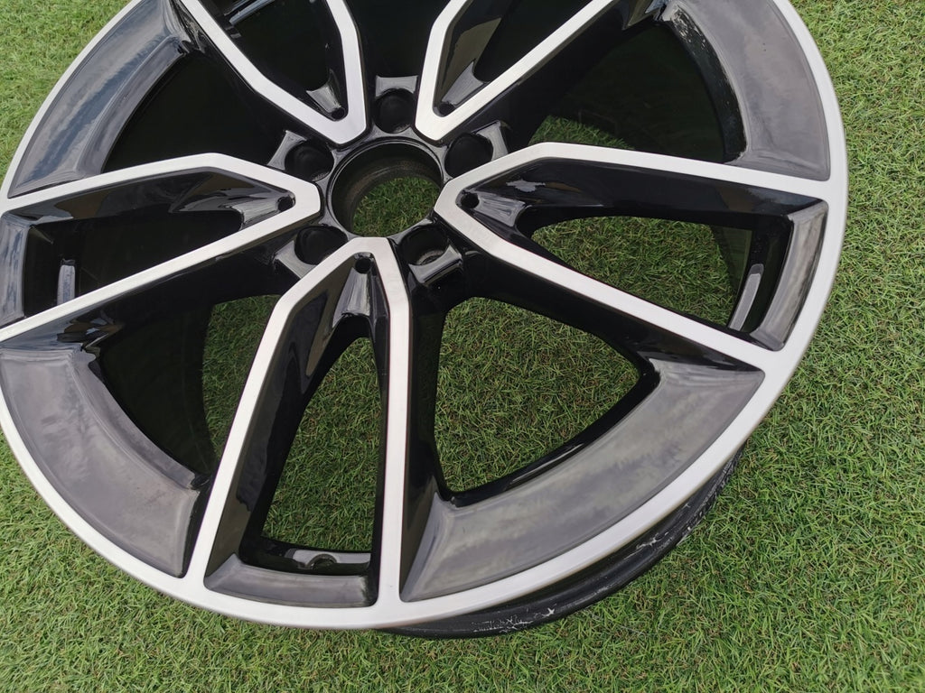 1x Alufelge 19 Zoll 8.5" 5x112 52ET Mercedes-Benz Amg Rim Wheel FEL1743088731jh