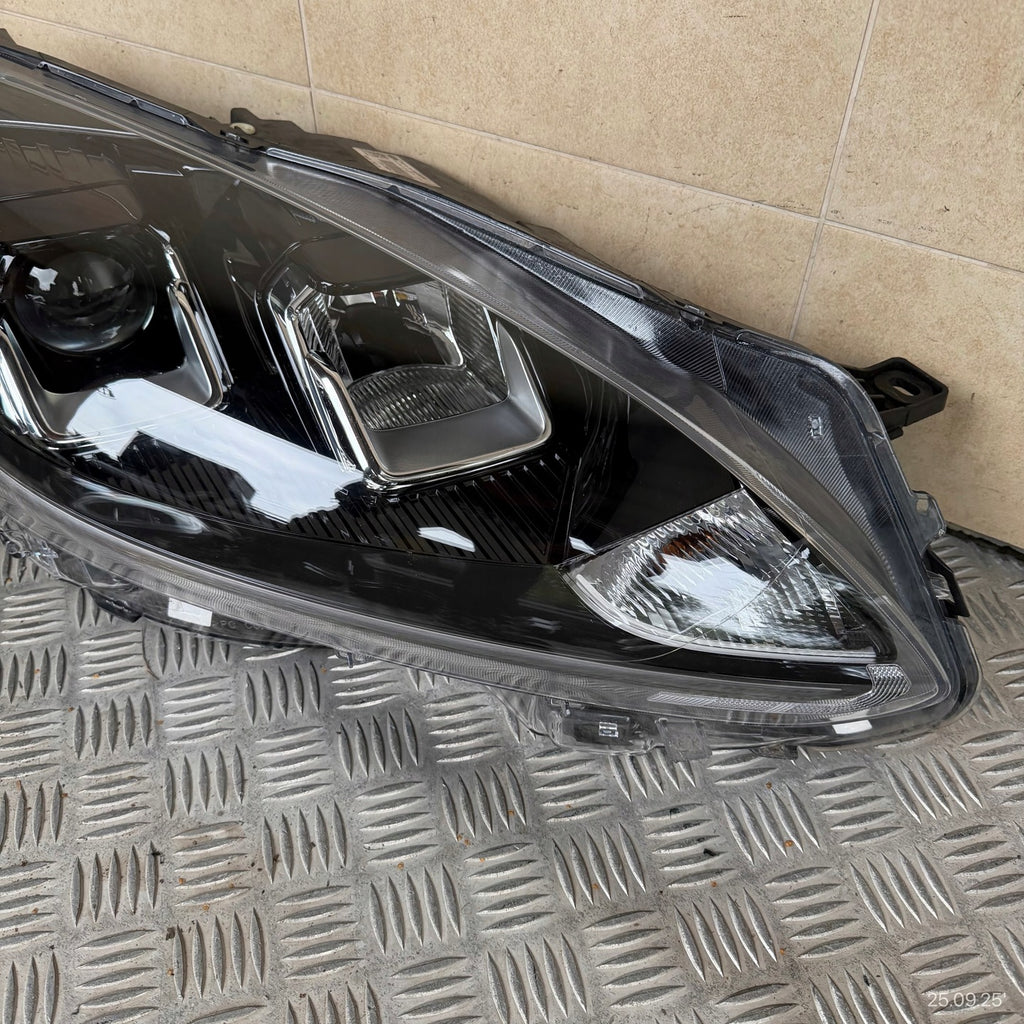 Frontscheinwerfer Ford Kuga III LV4B-13W029-AK LV4B-13W030-AK LED Ein Satz SCH6477543878mh