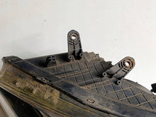 Laden Sie das Bild in den Galerie-Viewer, Frontscheinwerfer Hyundai I30 92101-A6010 Links Scheinwerfer Headlight SCH6744067001xr