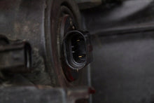 Load image into Gallery viewer, Frontscheinwerfer Toyota Previa 28-132 Rechts Scheinwerfer Headlight