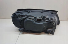 Laden Sie das Bild in den Galerie-Viewer, Frontscheinwerfer Volvo V70 III S80 31214351 Links Scheinwerfer Headlight SCH5229239850qc