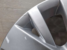 Laden Sie das Bild in den Galerie-Viewer, 1x Alufelge 16 Zoll 6.5" 5x112 50ET 6VA601025 VW Golf Vi Rim Wheel FEL5749322047iy