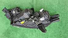 Laden Sie das Bild in den Galerie-Viewer, Frontscheinwerfer Mitsubishi Outlander III 8301C8-64 Full Led Rechts Headlight SCH1605609317gs