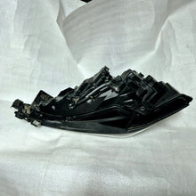 Laden Sie das Bild in den Galerie-Viewer, Frontscheinwerfer Mazda 6 GRF5-51040 Links Scheinwerfer Headlight SCH8714458659bf