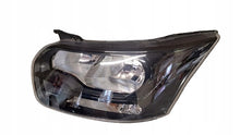 Laden Sie das Bild in den Galerie-Viewer, Frontscheinwerfer Ford Transit GK31-13W030-BC Ein Stück (Rechts oder Links)