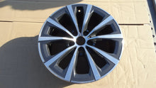 Load image into Gallery viewer, 1x Alufelge 17 Zoll 6883517 BMW 3 G21 G20 Rim Wheel