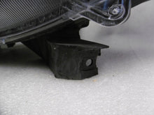 Laden Sie das Bild in den Galerie-Viewer, Frontscheinwerfer Mitsubishi Eclipse Cross 8301D071 LED Links Headlight