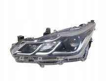Laden Sie das Bild in den Galerie-Viewer, Frontscheinwerfer Toyota Corolla 81150-02T31 Ein Stück (Rechts oder Links) SCH8723019837gm