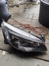 Laden Sie das Bild in den Galerie-Viewer, Frontscheinwerfer Opel Astra J 85122000 Rechts Scheinwerfer Headlight SCH6858525109ma
