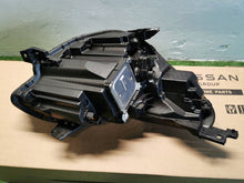 Laden Sie das Bild in den Galerie-Viewer, Frontscheinwerfer Renault Captur II 260608054R Links Scheinwerfer Headlight SCH8024147581ge