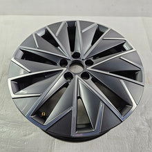 Load image into Gallery viewer, 1x Alufelge 17 Zoll 6.5" 5x112 40ET 65S601025F Skoda Superb III Octavia Kodiaq FEL6498876516nc