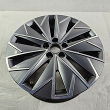 Laden Sie das Bild in den Galerie-Viewer, 1x Alufelge 17 Zoll 6.5" 5x112 40ET 65S601025F Skoda Superb III Octavia Kodiaq FEL6498876516nc