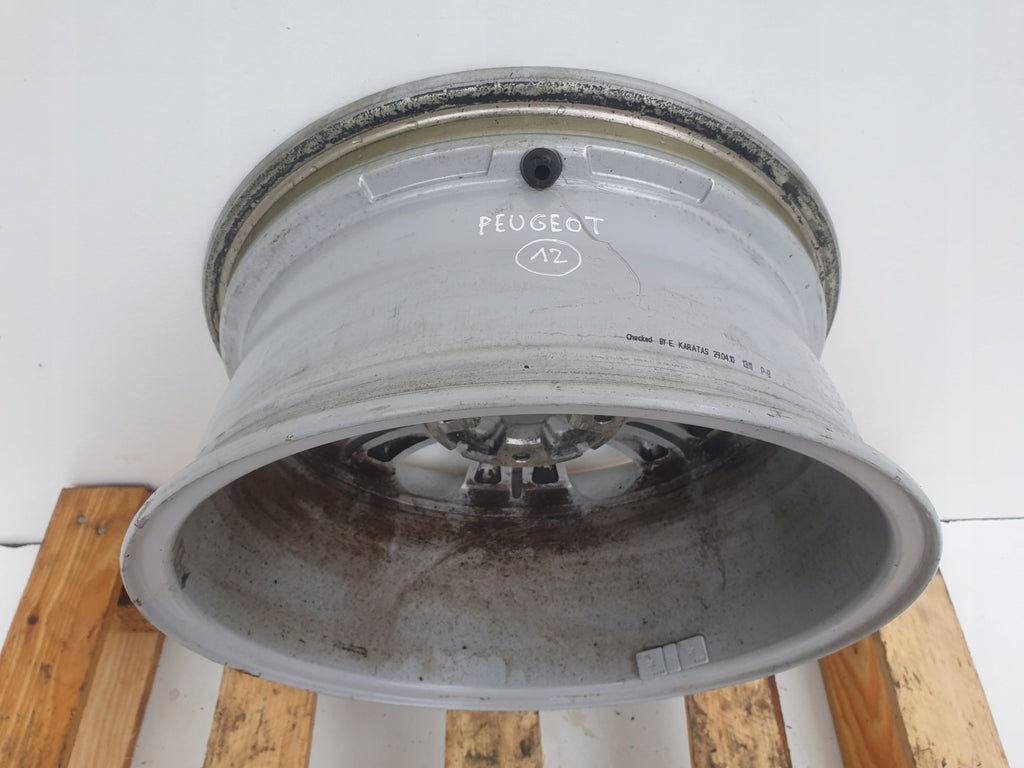 1x Alufelge 16 Zoll 7.0" 4x108 32ET Matt Silber 9681931280 Peugeot 5008