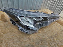 Laden Sie das Bild in den Galerie-Viewer, Frontscheinwerfer Toyota Corolla 81110-02S60 Full LED Rechts Headlight SCH6230726531iw