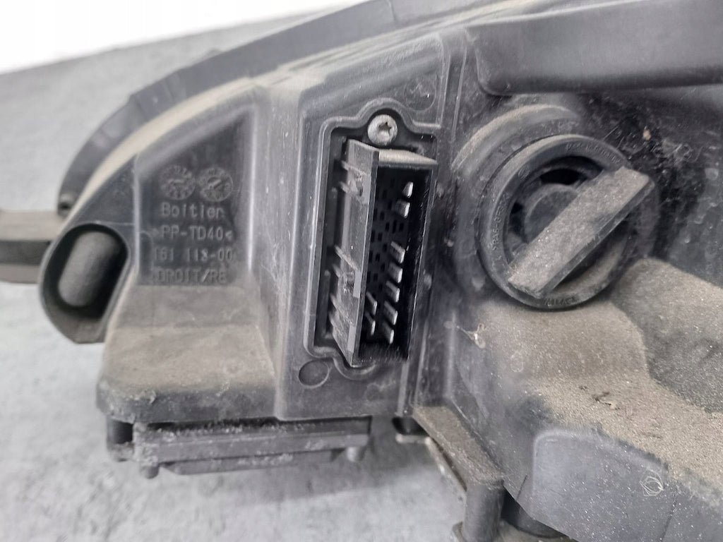 Frontscheinwerfer Peugeot 407 5DF008704-50 Rechts Scheinwerfer Headlight SCH8907414309fv