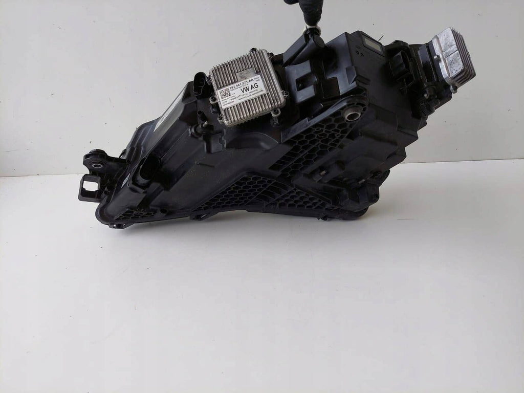 Frontscheinwerfer Skoda Superb III 3V1941016D Rechts Scheinwerfer Headlight